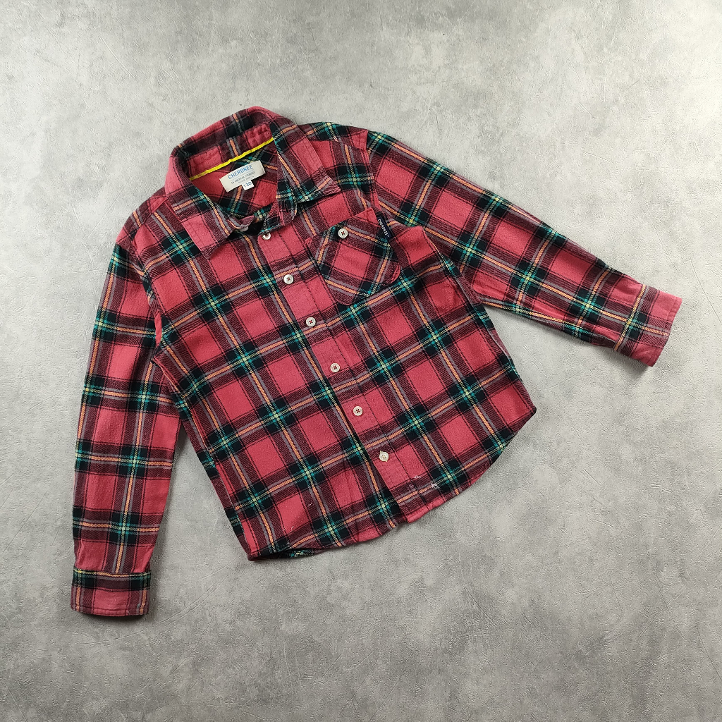 Kemeja anak laki-laki brand Cherokee size 130 / 6 tahun ( ada minus ) baca deskripsi