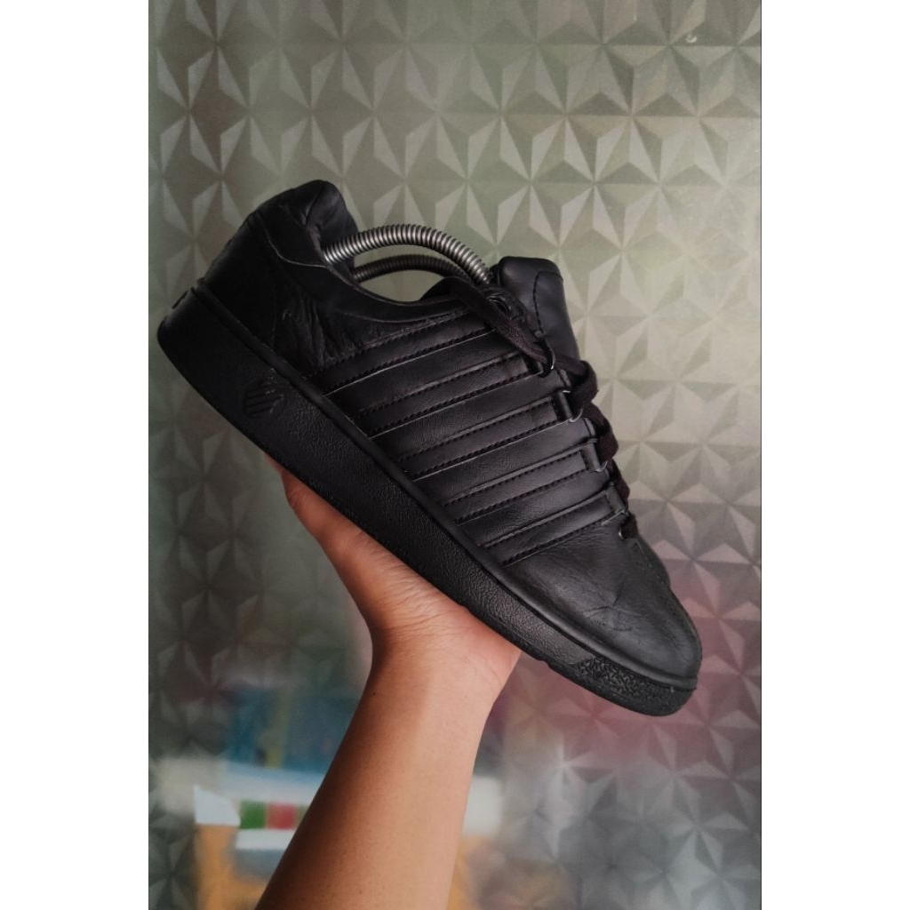 sepatu k-swiss sz 42 second bekas preloved