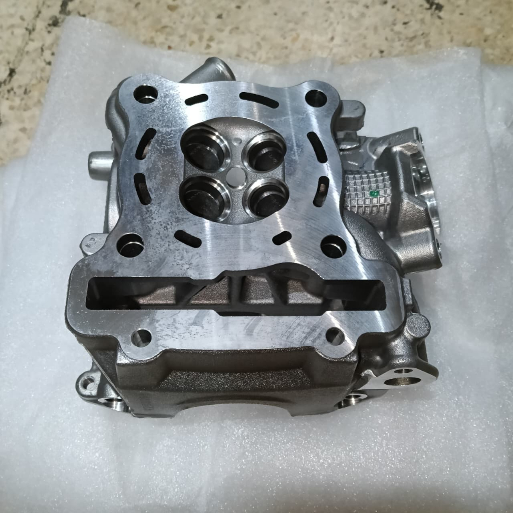 CYLINDER HEAD ASSY Aerox 155 Headbusi Aerox 155 Head Busi Aerox 155 B65-E1102-00