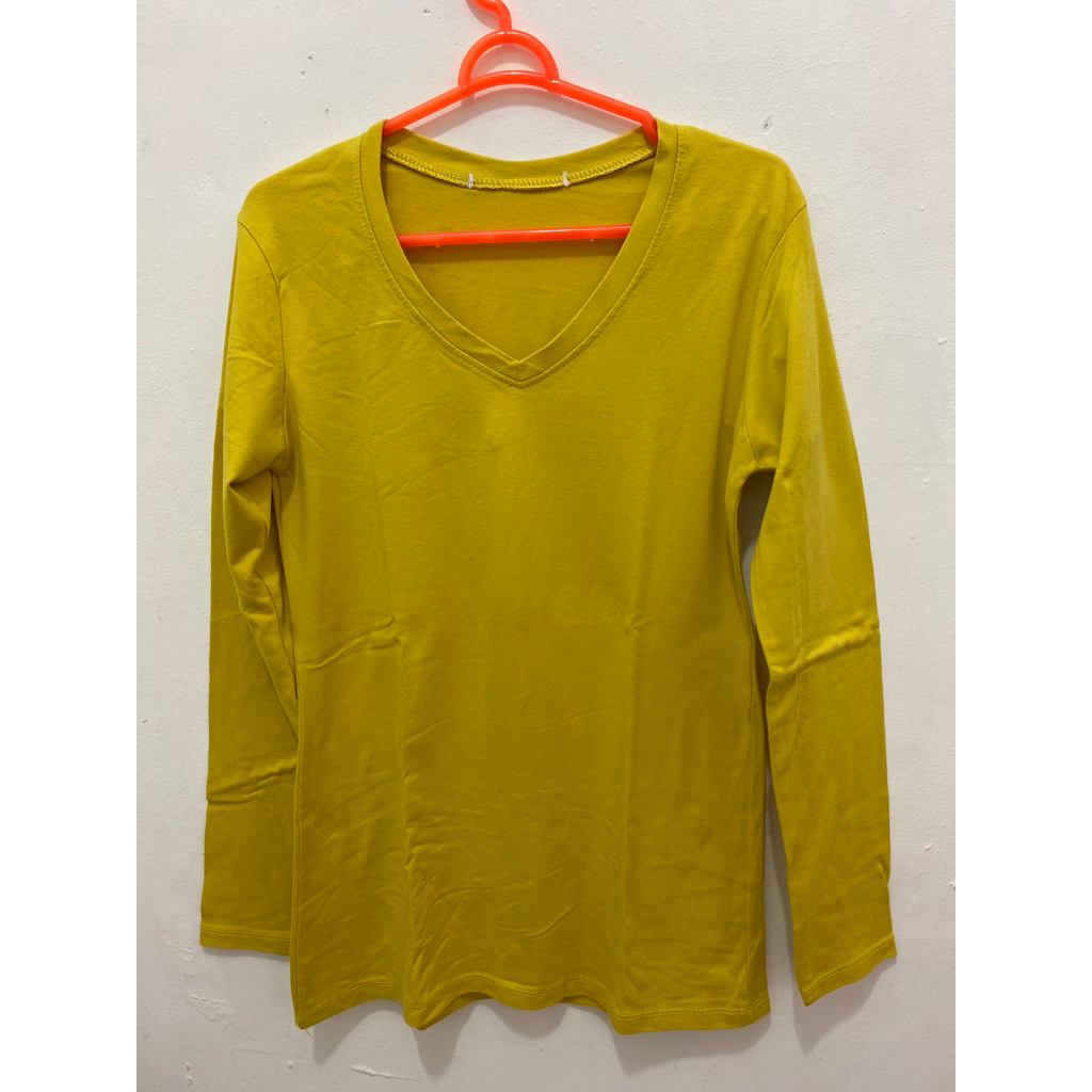 t-shirt lengan panjang