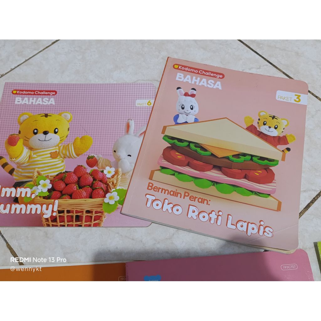 preloved buku shimajiro