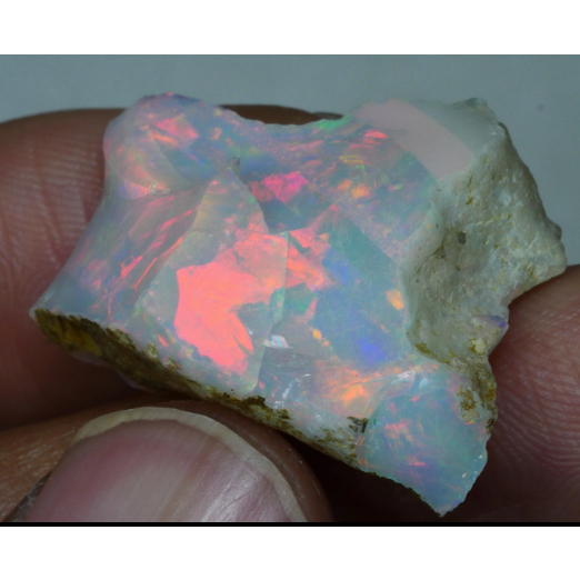 21.61 CRT ETHIOPIAN OPAL ROUGH WELO OPAL PLAY COLOR
