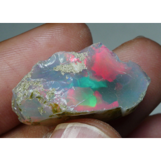 21.62 CRT ETHIOPIAN OPAL ROUGH WELO OPAL PLAY COLOR