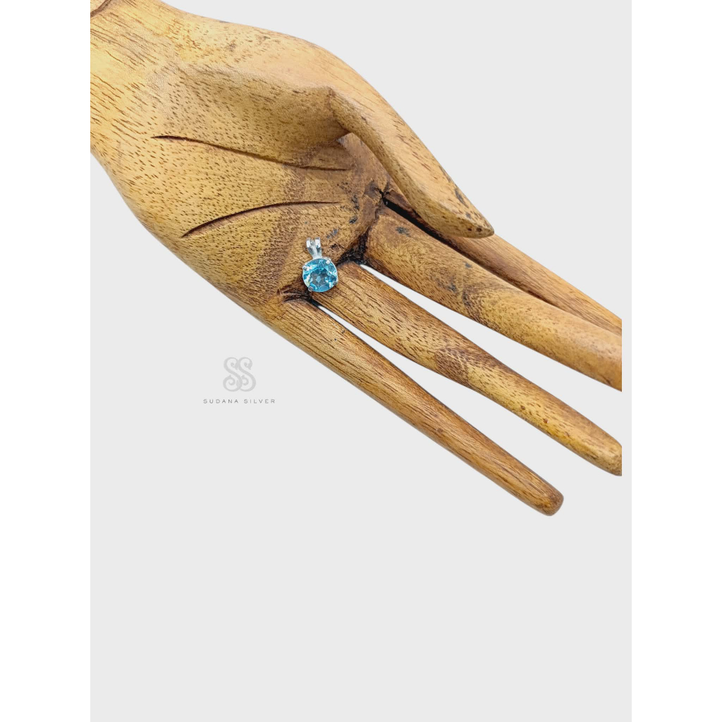 Liontin Perak Blue Topaz Silver 925 Handmade Silver Jewelery Bali