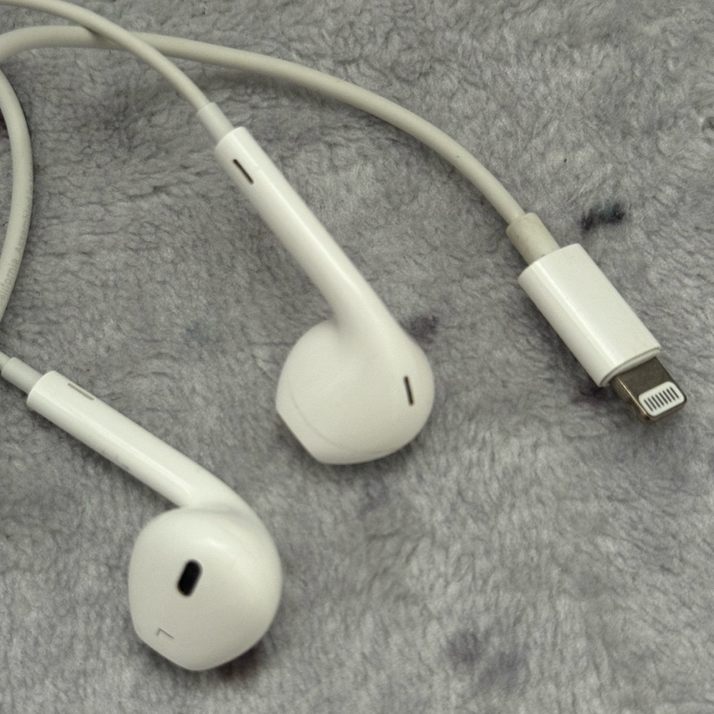 Headset Original Iphone ex Erafone Preloved Iphone X 11 12 13 14 Ipad Air Mini Earphone Lightning  P