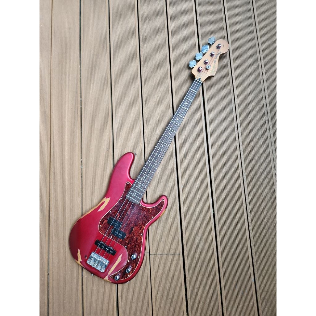 Gitar Bass Squier Precision Bass PBass Standard Series