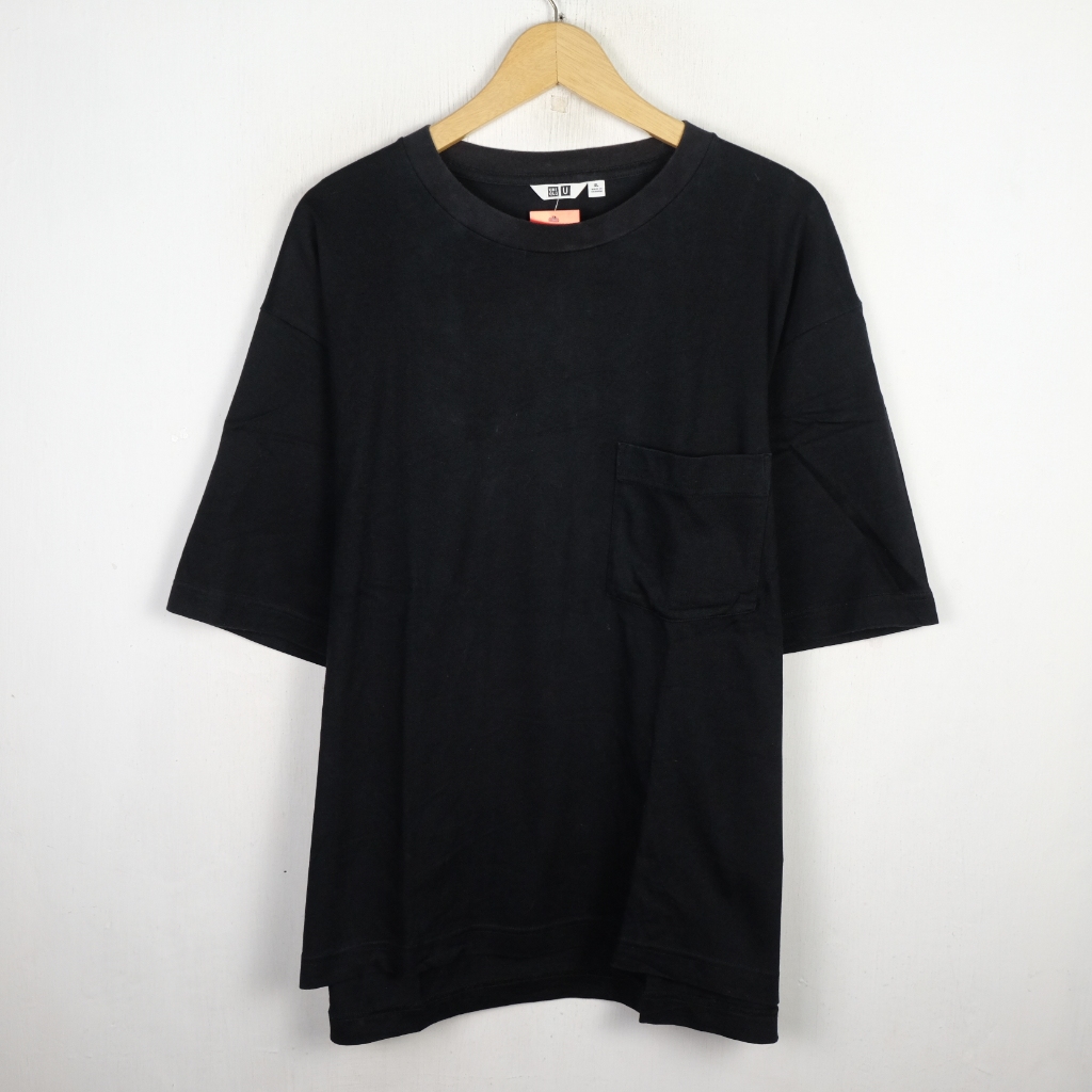 KAOS UNIQLO U POCKET OVERSIZE BASIC TSHIRT AIR7 SIZE XL