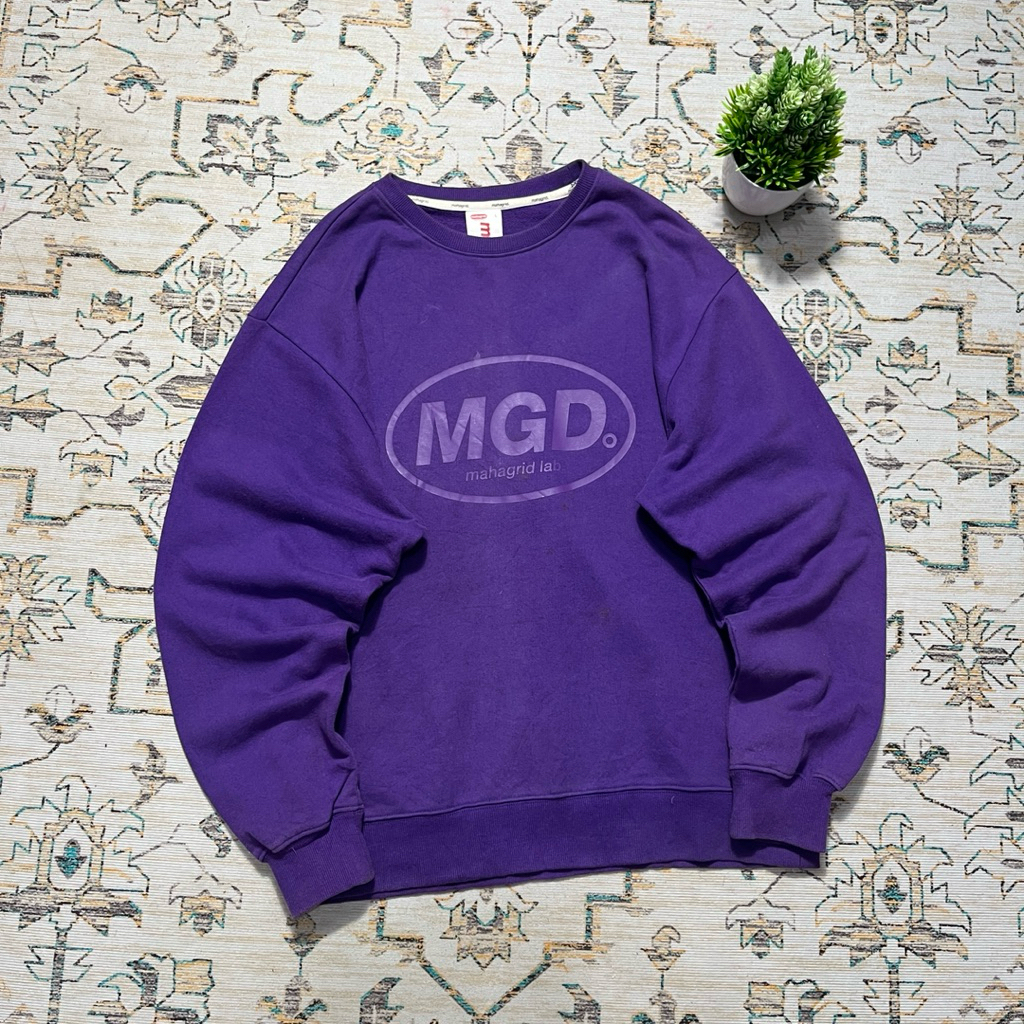 CREWNECK MMLG