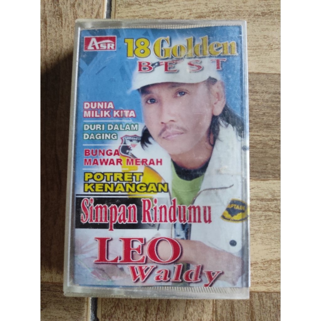 kaset pita 18 golden best LEO WALDY