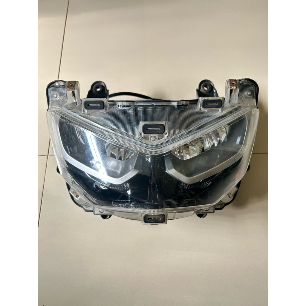 Headlamp reflektor lampu depan Yamaha Nmax new original