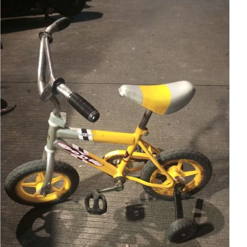 SEPEDa  Anak GENIO 10/second