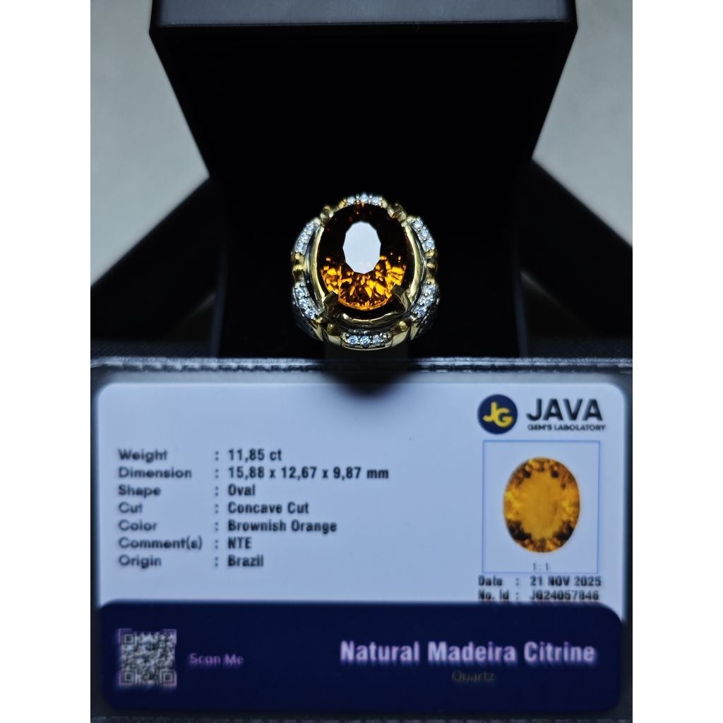 Madeira Citrine (Quartz)