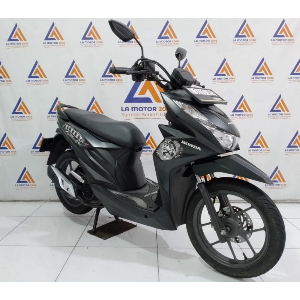 Honda Beat street th 2023