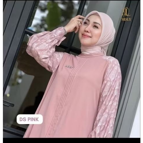 Gamis polos cantik lengan motif cantik cocok di pakai untuk semua jenis acara model terbaru