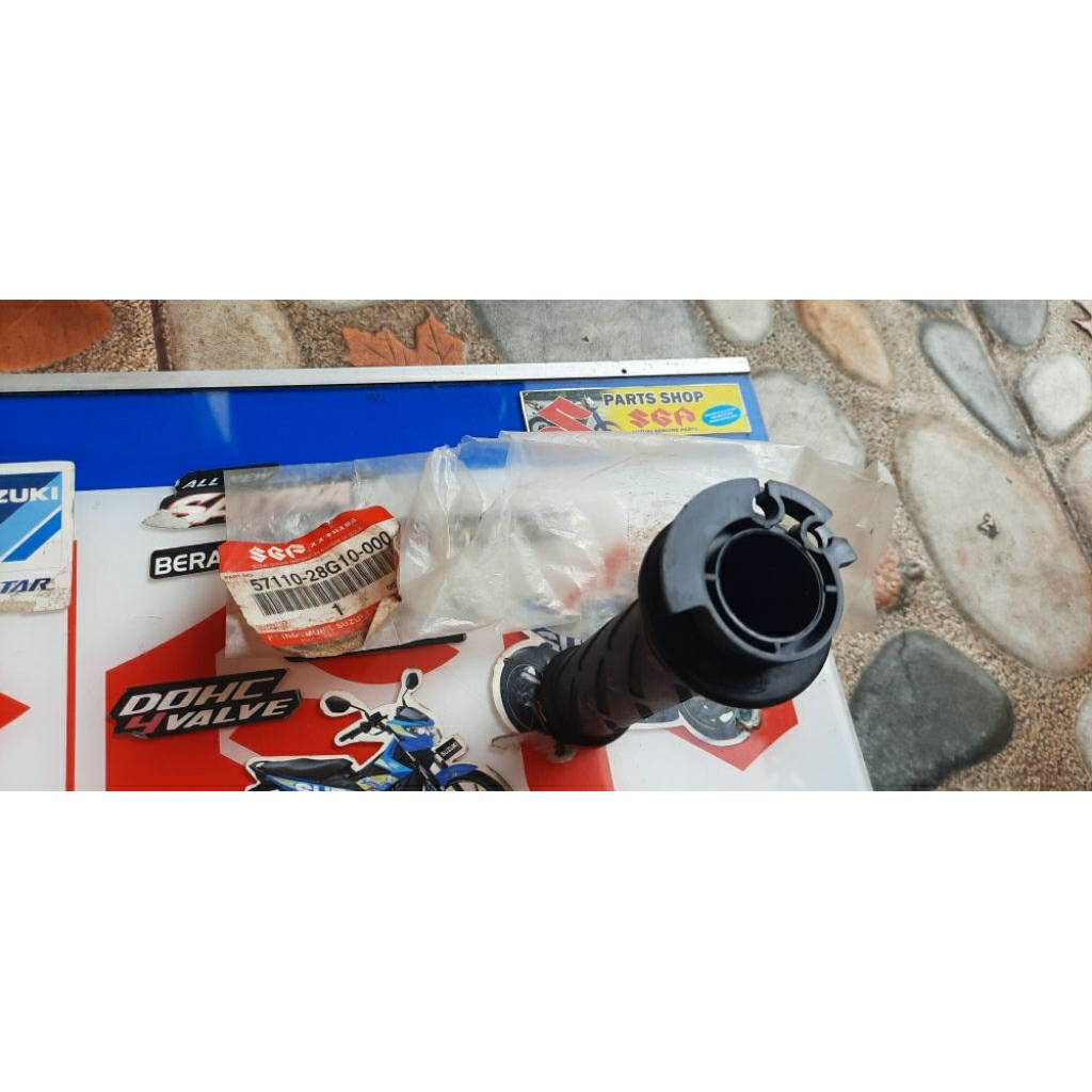 hanspat handgrip kanan suzuki thunder 125 asli suzuki SGP