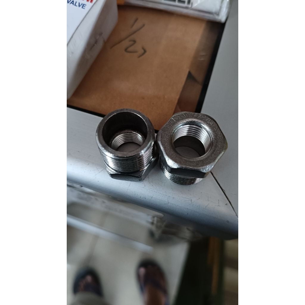 Reducer stainless 304 drat dalam 1/4" inch x drat luar 5/8" inch