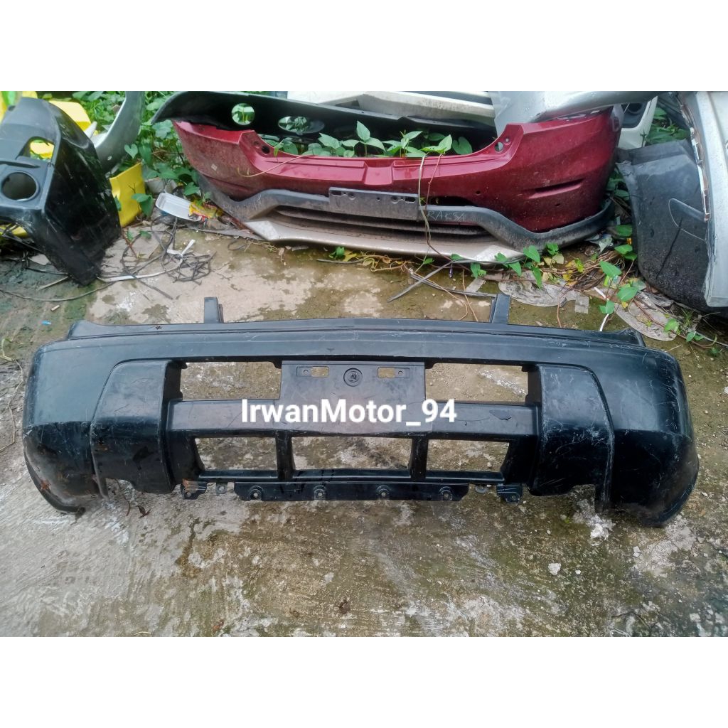 Bumper Bemper depan Nissan X Trail T30 Tahun 2002