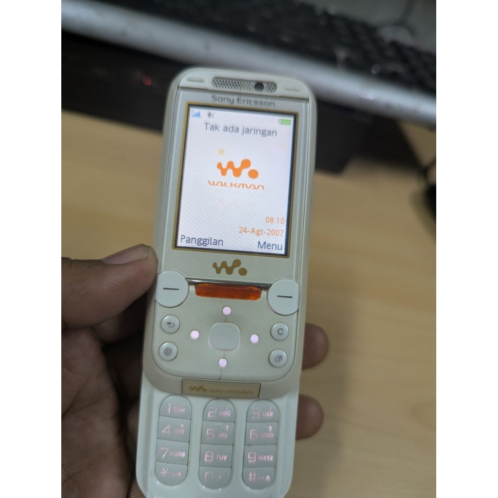Sony Ericsson W850i Putih langka