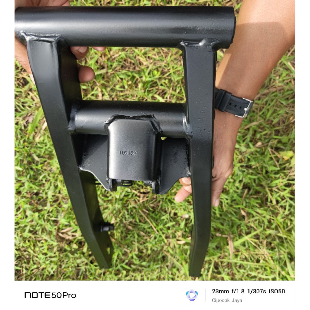 SWING Arm SASIS Suzuki SATRIA FU 150 KARBU COPOTAN ORI