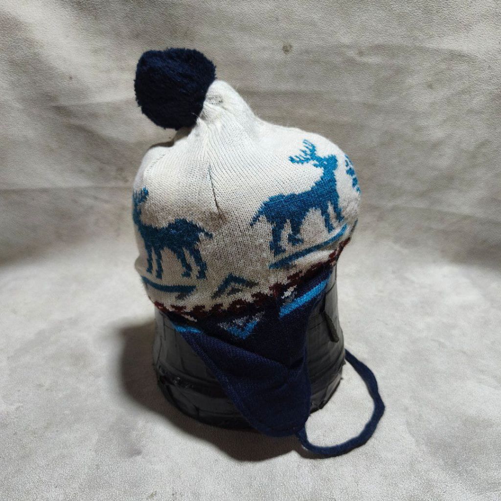Topi beani rajut pria Navajo