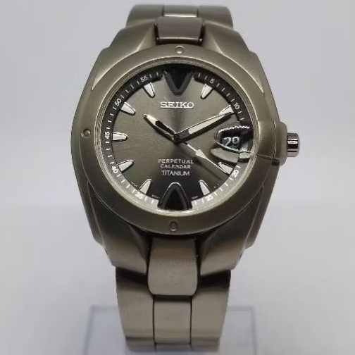 Jam Tangan Seiko Perpetual Calendar 8F32-0040 Black Titanium JDM Second Original