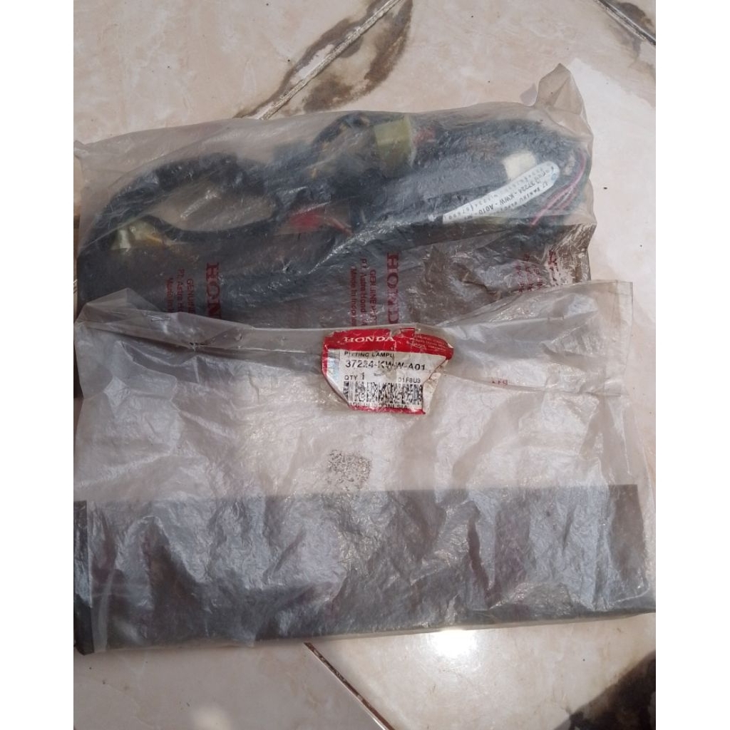 37224-KWW-A01 Soket Kabel body wire hardness spedometer Speedometer set assy soket pitingan fitting 