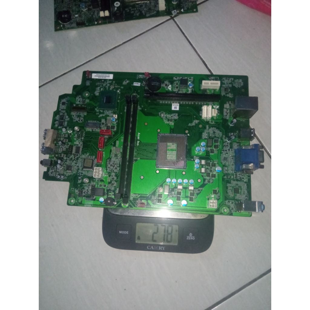 Motherboard H61H6-AD2 EA=88AEDD278355 "MATI" & MINUS  SOKET CPU