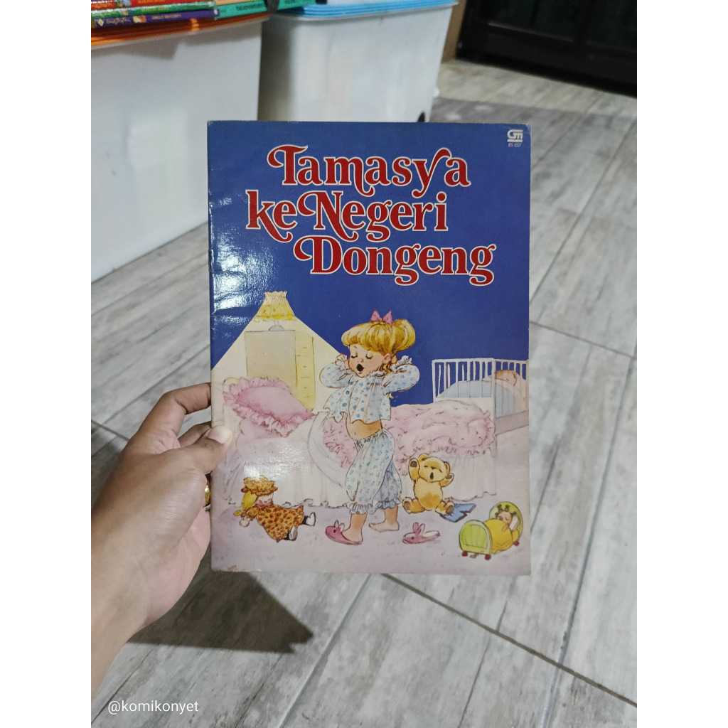 Buku Cerita Anak Klasik Jane Carruth dan Barbara Hayes Tamasya ke Negeri Dongeng