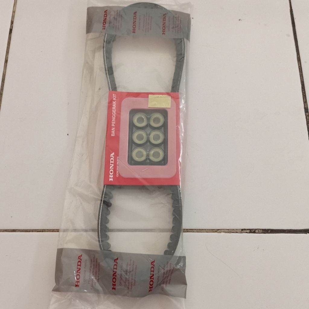FANBELT VANBELT SET+ROLLER VARIO TECHNO 125, VARIO 125 ORIGINAL GENUINE HONDA 23100-KZR-BA0