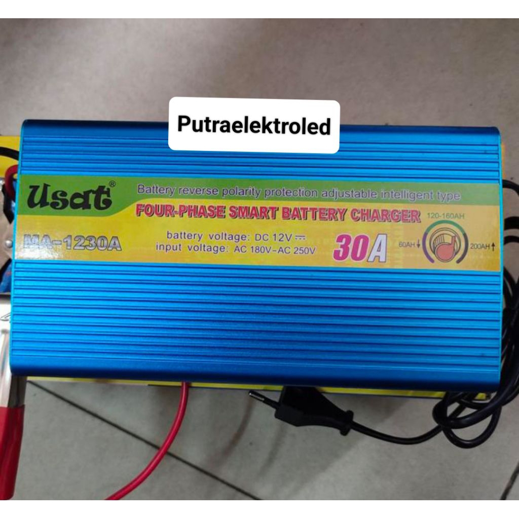 Charger Aki 12V 30A USAT Original / Charger Aki 12 Volt 30 Amper USAT / Charger Aki 12V 30A Usat