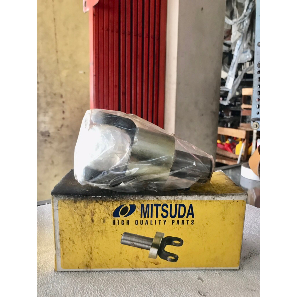 YOKE SLEEVE YOKE JOINT KOPEL SUZUKI ST100 CARRY ORIGINAL MITSUDA 27140-73002