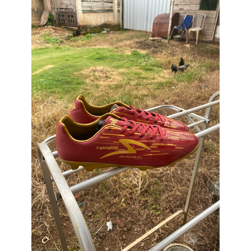 Lightspeed Reborn Maroon fg