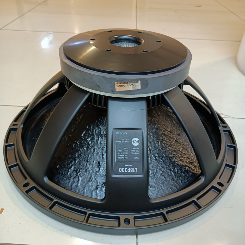 KOMPONEN SPEAKER RCF 18 INC L18P300 GRADE A