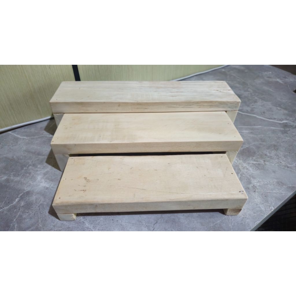 RAK BUMBU 3 TINGKAT BAHAN KAYU