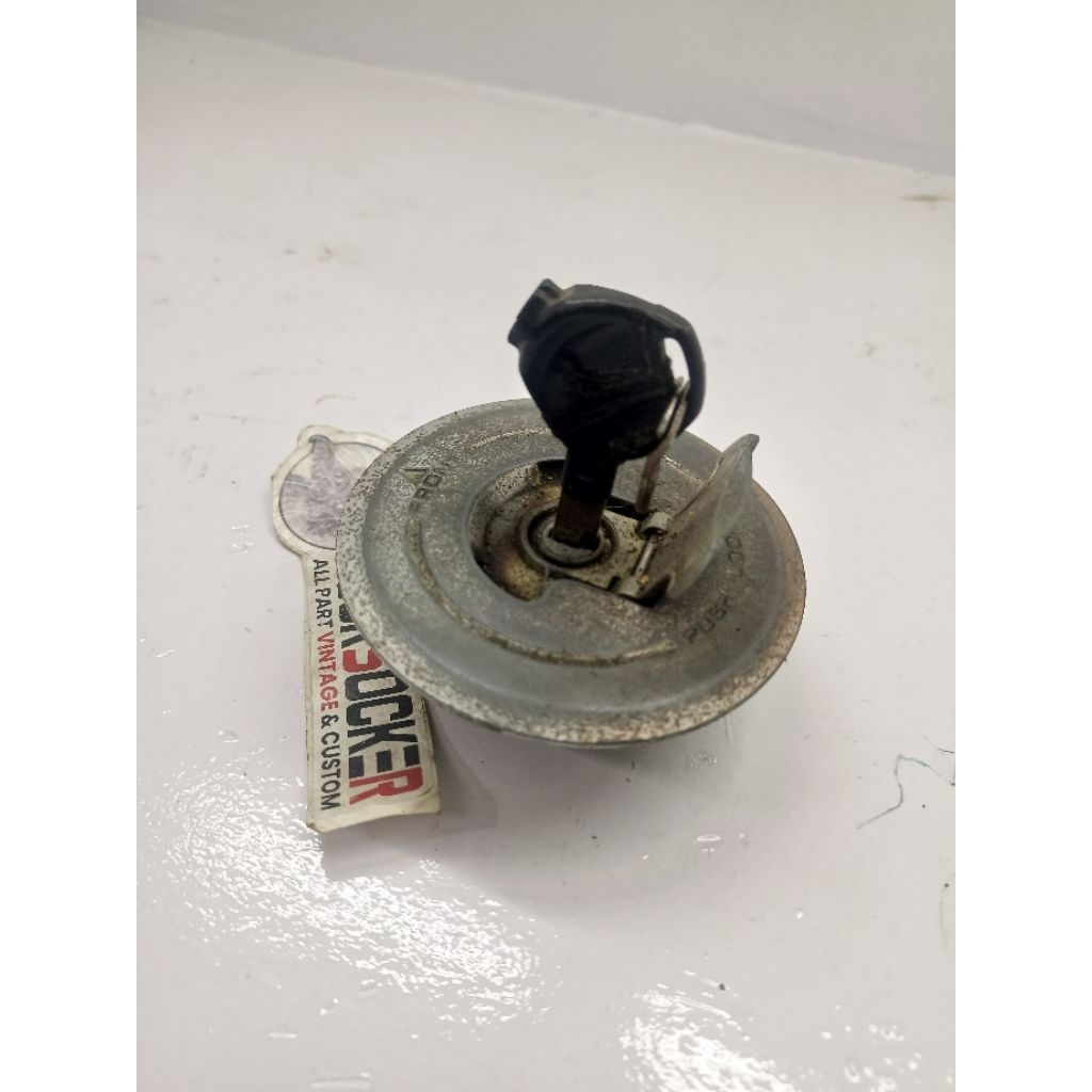 tutup tangki honda cbr150 thailand cbr old original copotan