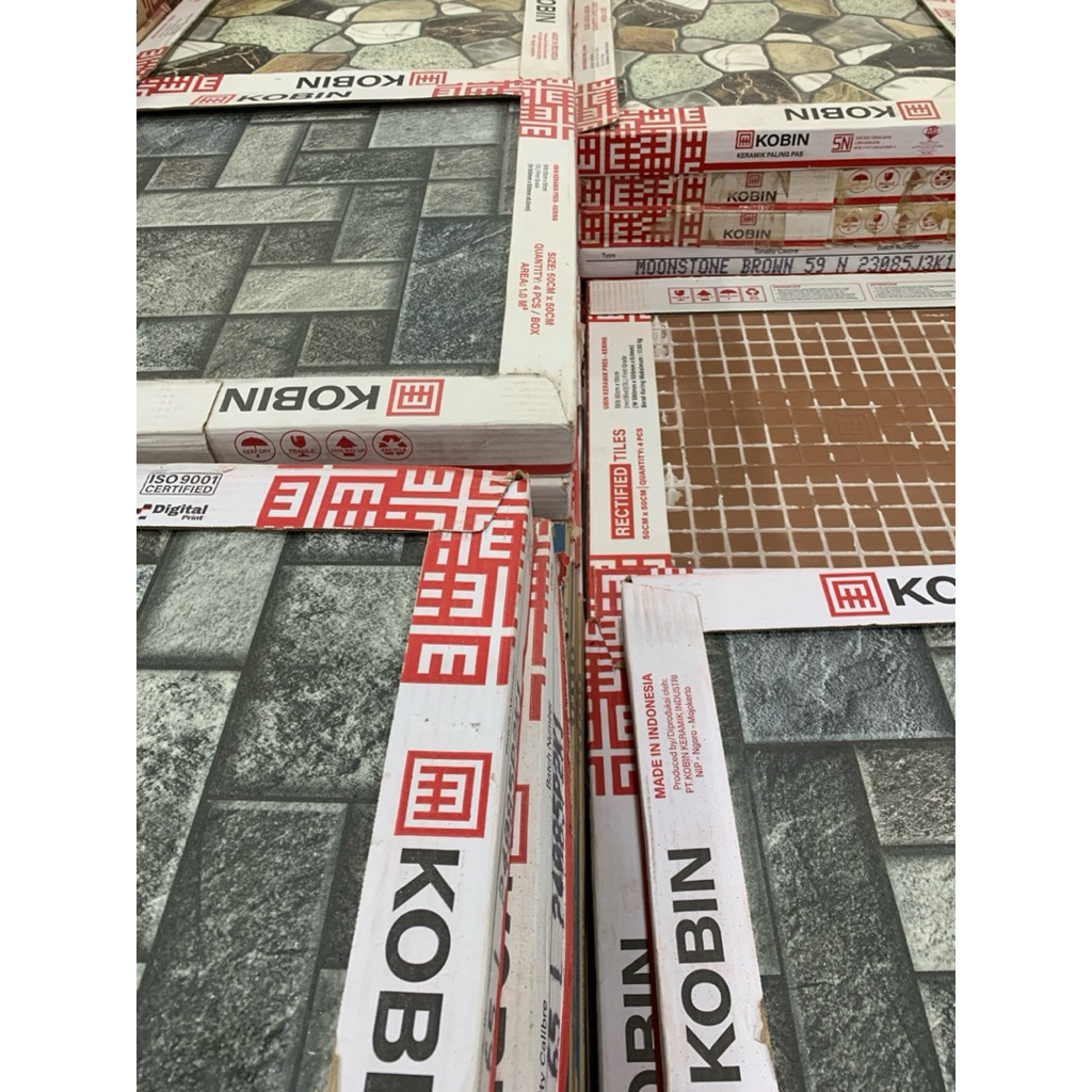 KOBIN - Keramik Ukuran 50x50