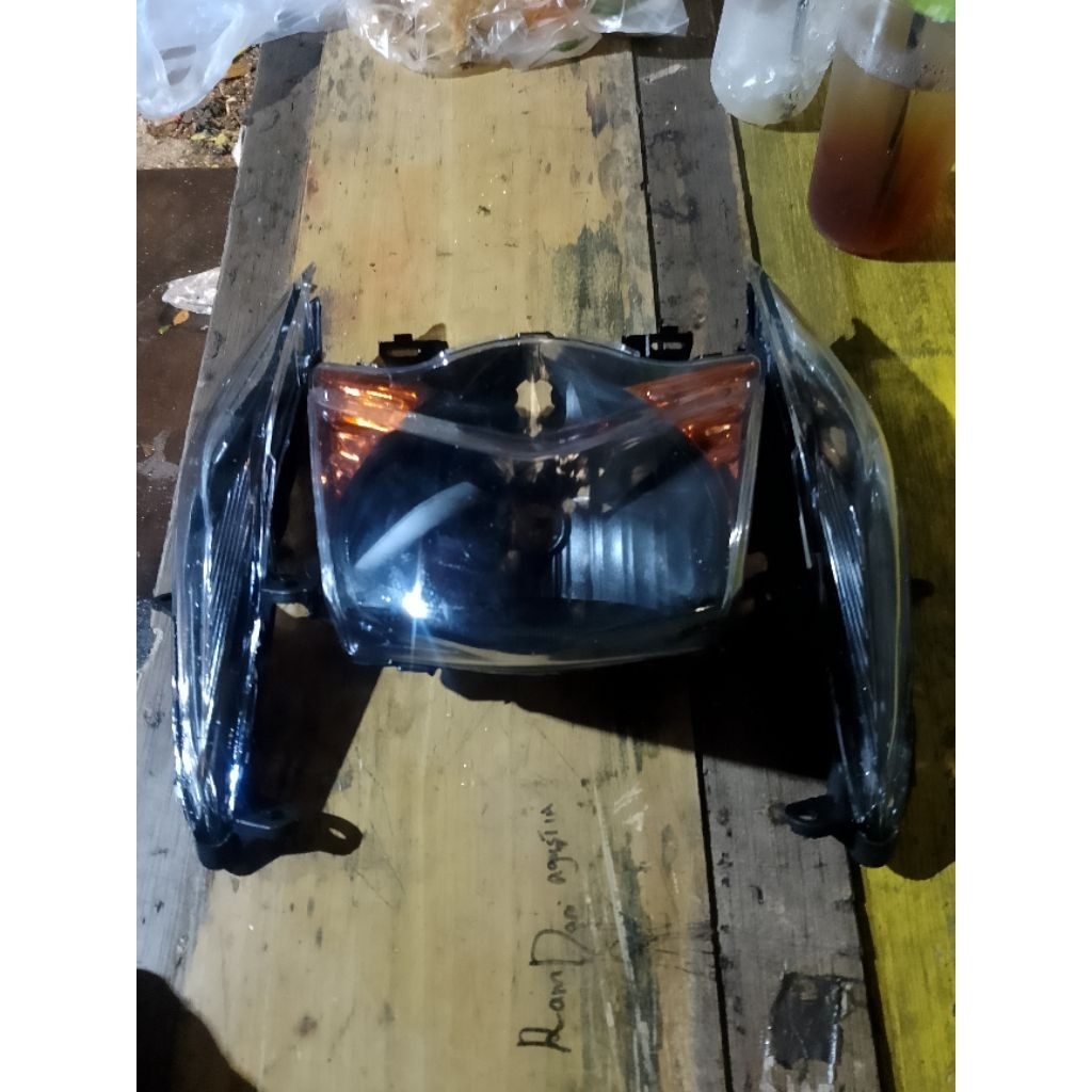 Reflektor depan beat karbu+sen depan reflektor depan+sen depan Honda beat karbu custom hitam oren