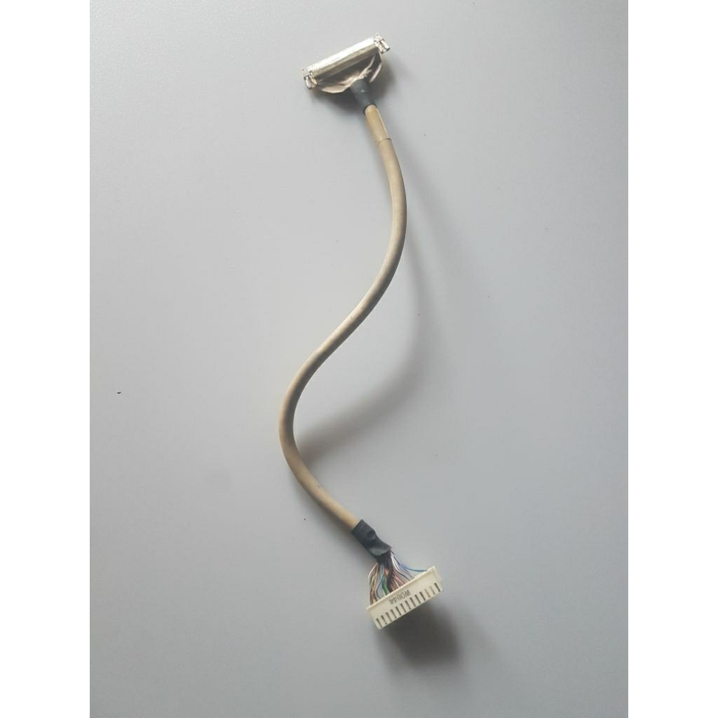 KABEL FLEXIBEL TV LG 32LG30RA BEKAS NORMAL