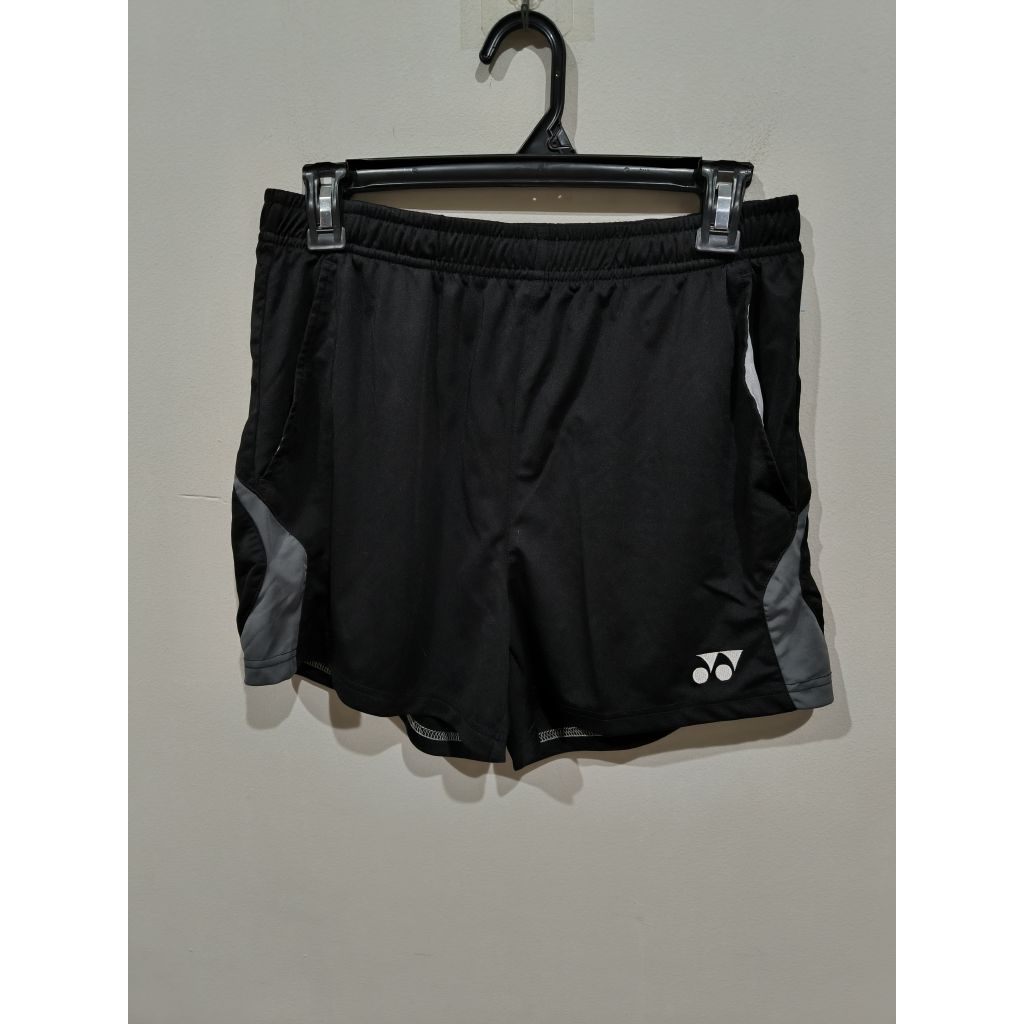 Preloved Celana Pendek Olahraga unisex