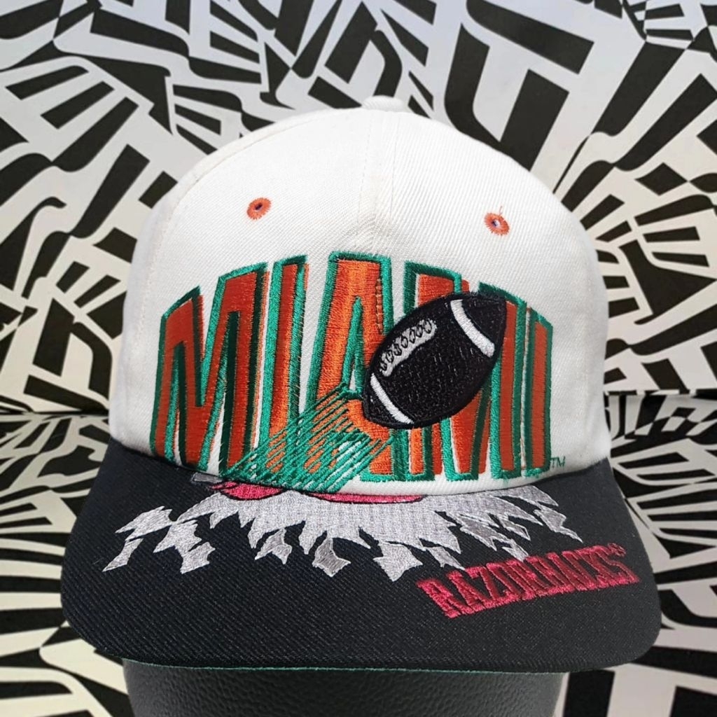 Topi Vintage Miami Razor