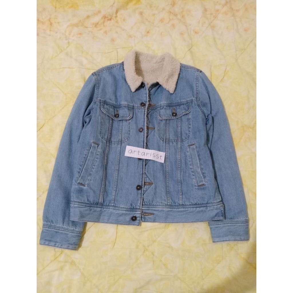 denim jeans sherpa GU blue jacket