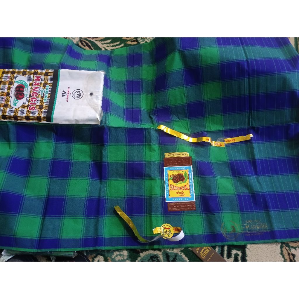 sarung manggis original bhan cvc. jadoel lawasan