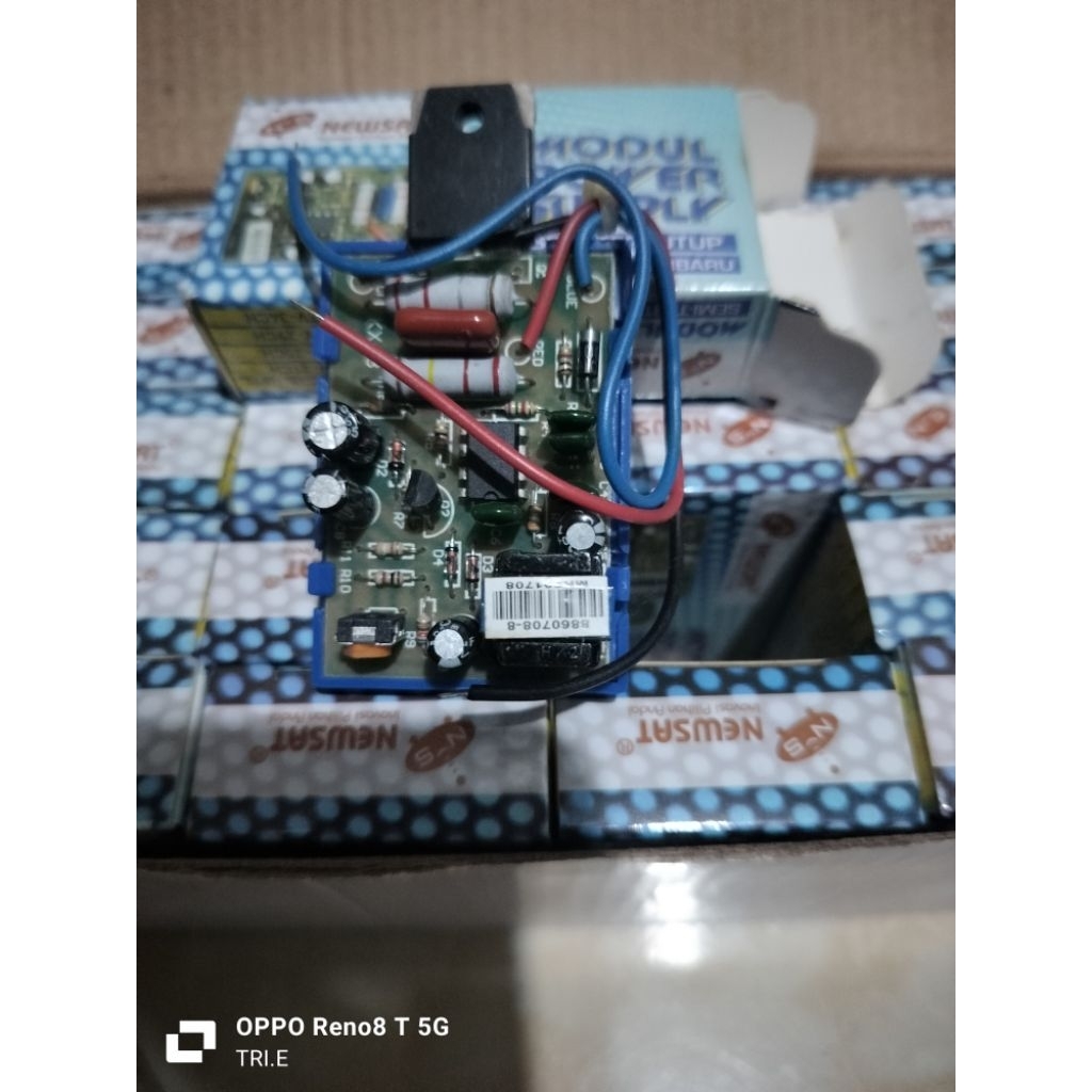 REGULATOR TV 21" REGULATOR TV 21" Inchi Monstar