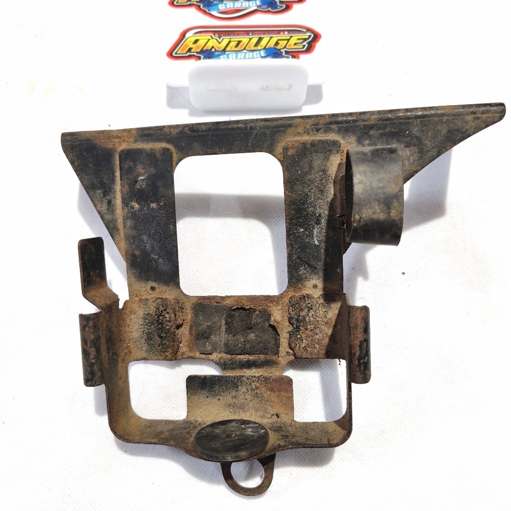 breket Braket pangkon dudukan tempat wadah aki accu honda gl100 gl125 GL 100 GL 125 original second 