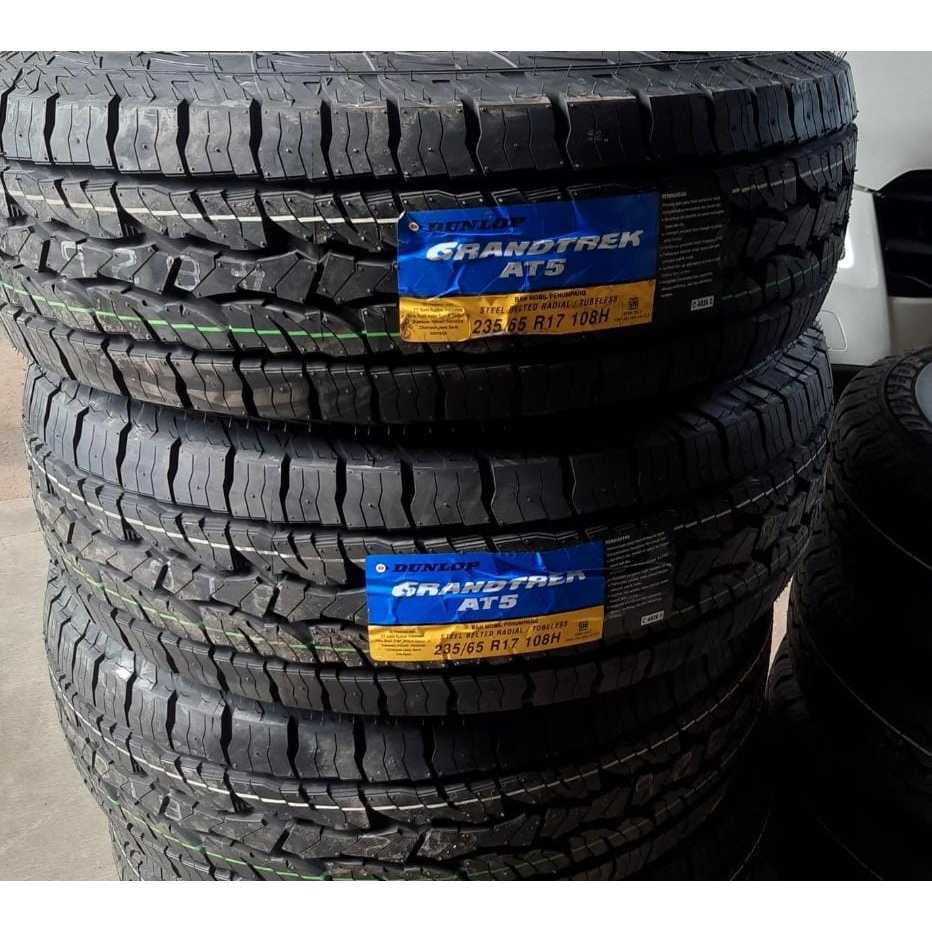 Ban Dunlop GRANDTREK AT5 235/65 R17