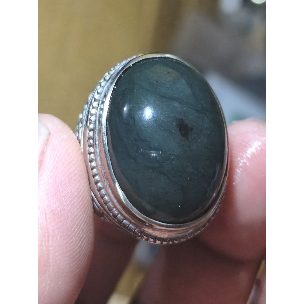 batu cincin hijau botol giok nefrite tembus senter