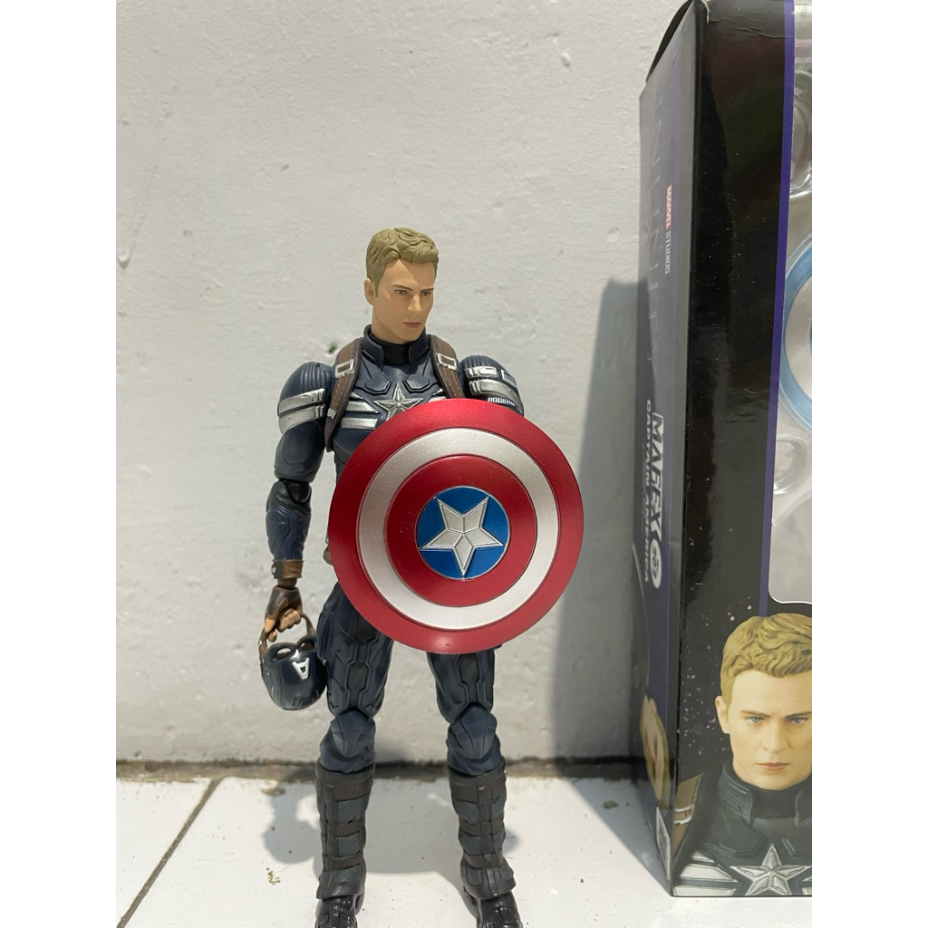 mafex captain america figure
