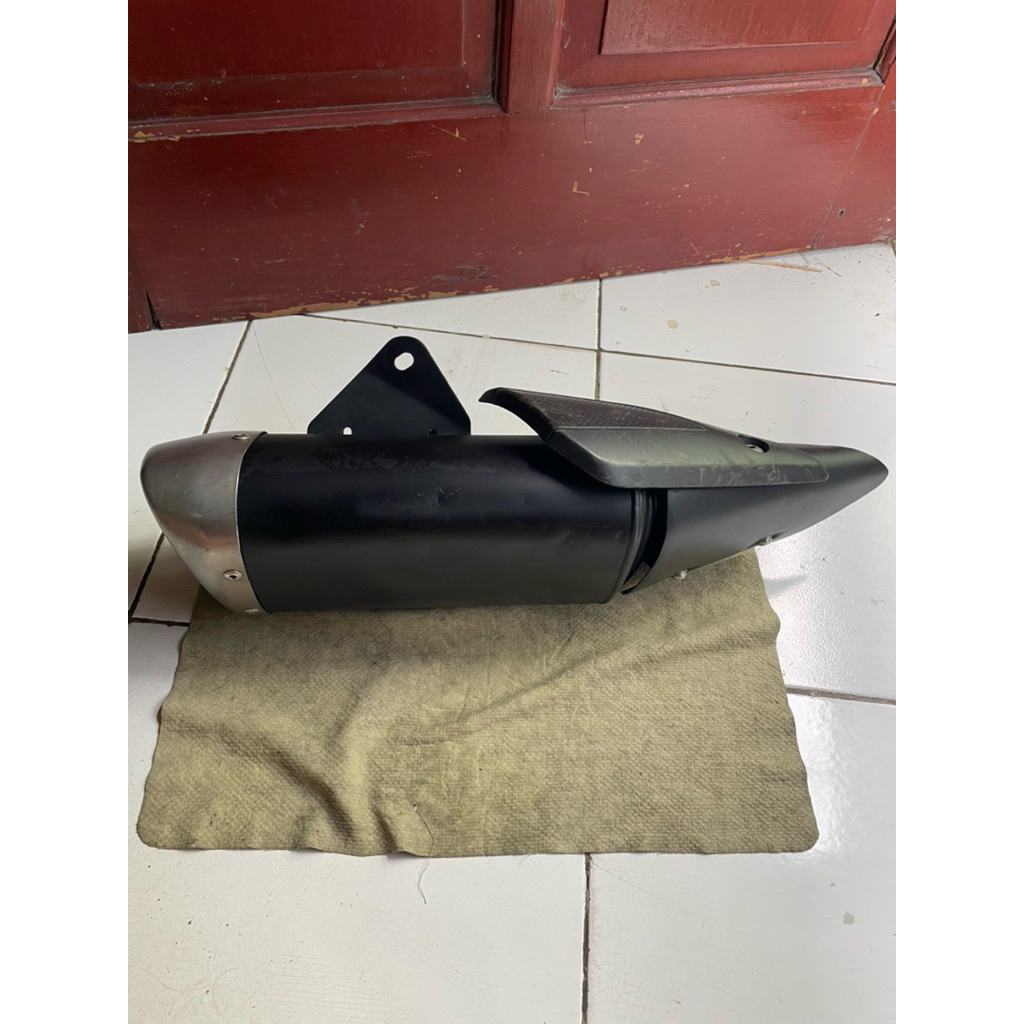 Silencer knalpot Yamaha R25 / MT25 Original