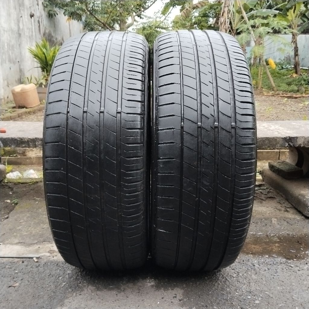 Ban DUNLOP Sp Sport Lm705 235/55 R19 Thn 2023