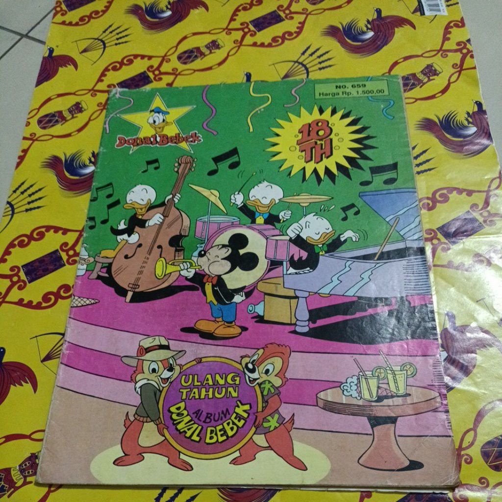 Komik Donal Bebek 18th - ulang tahun album Donal bebek
